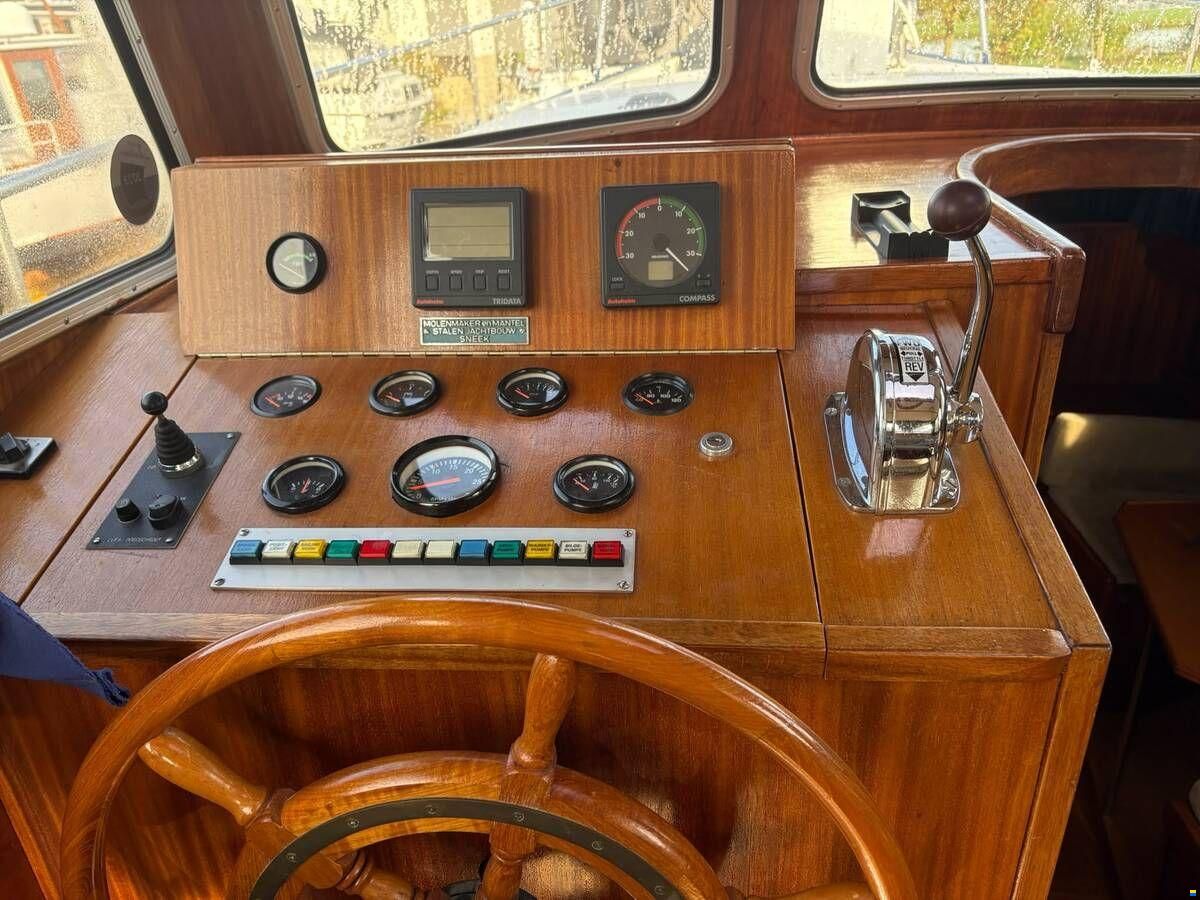 Molenmaker en Mantel kotter motorsailer