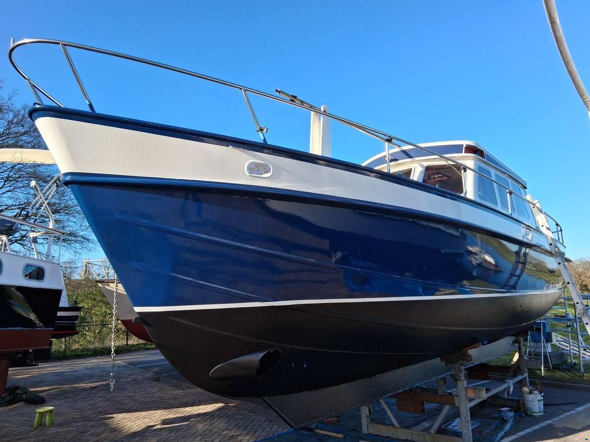 Molenmaker en Mantel kotter motorsailer