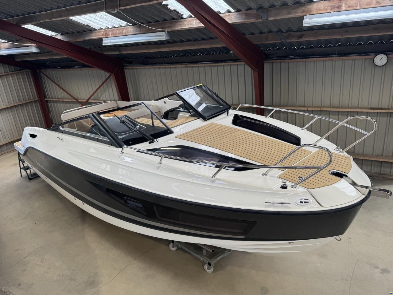 Quicksilver Activ 755 Cruiser med F225 M