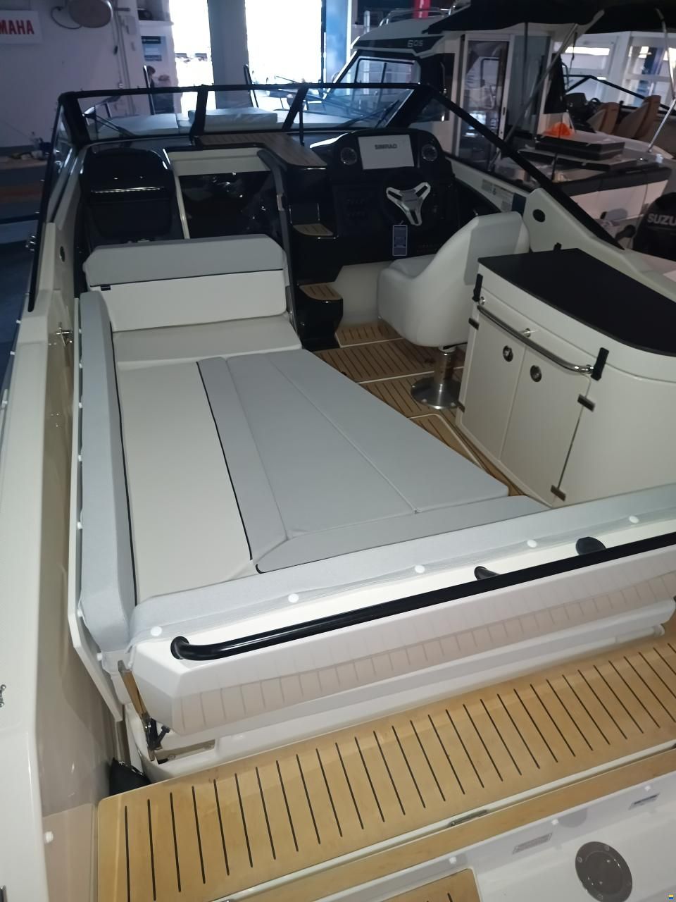 Quicksilver Activ 755 Cruiser