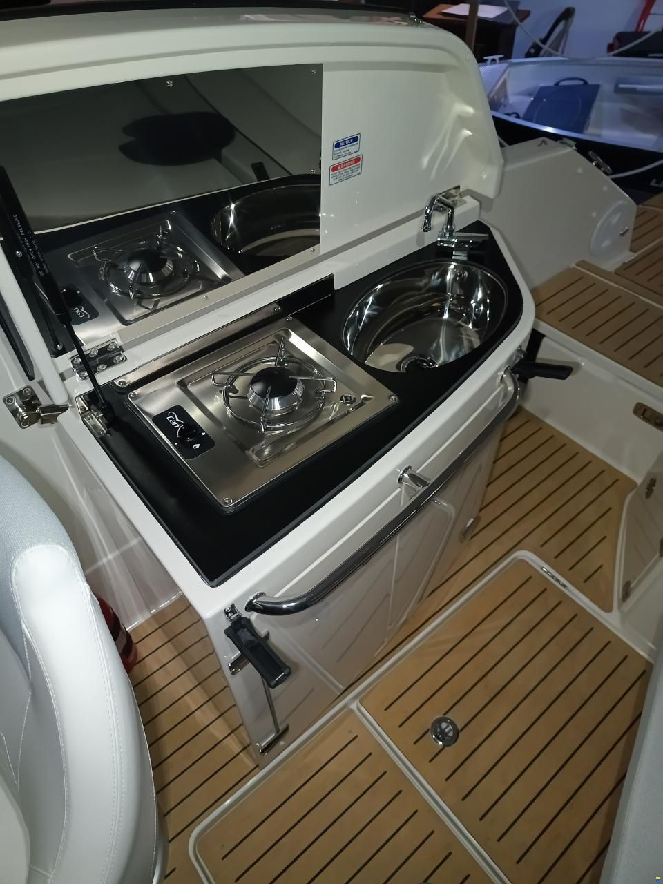 Quicksilver Activ 755 Cruiser