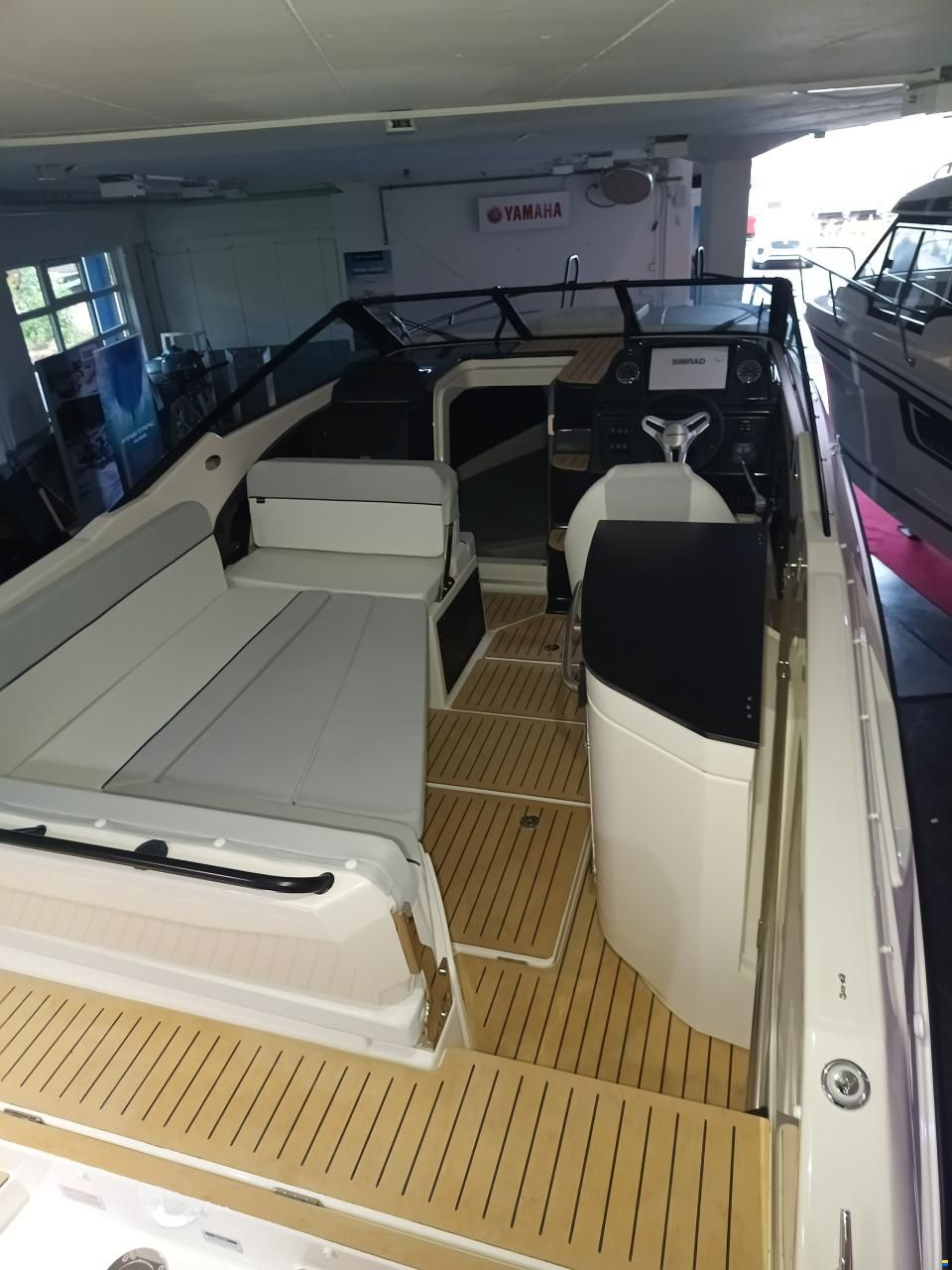 Quicksilver Activ 755 Cruiser