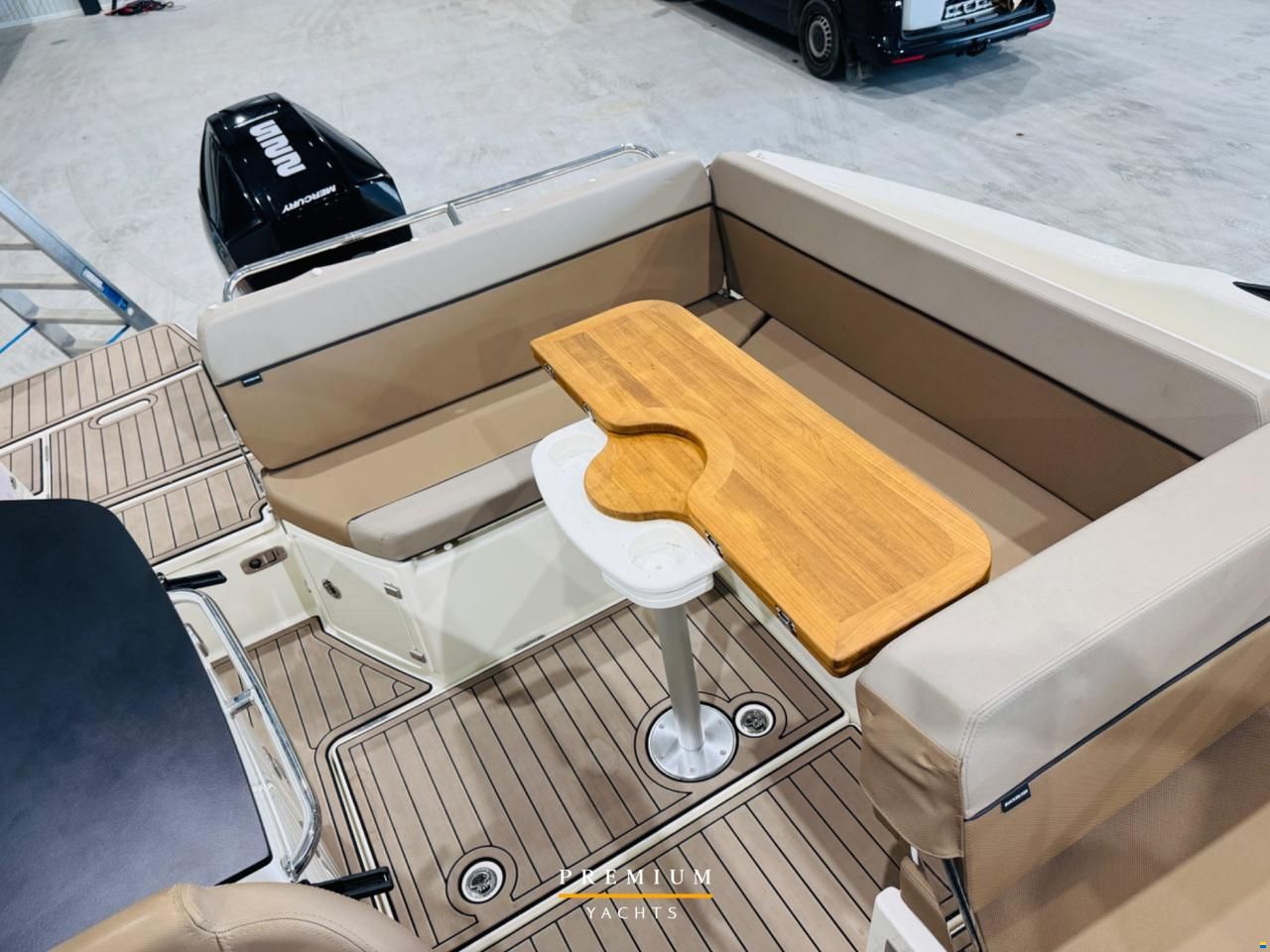 Quicksilver 755 Cruiser