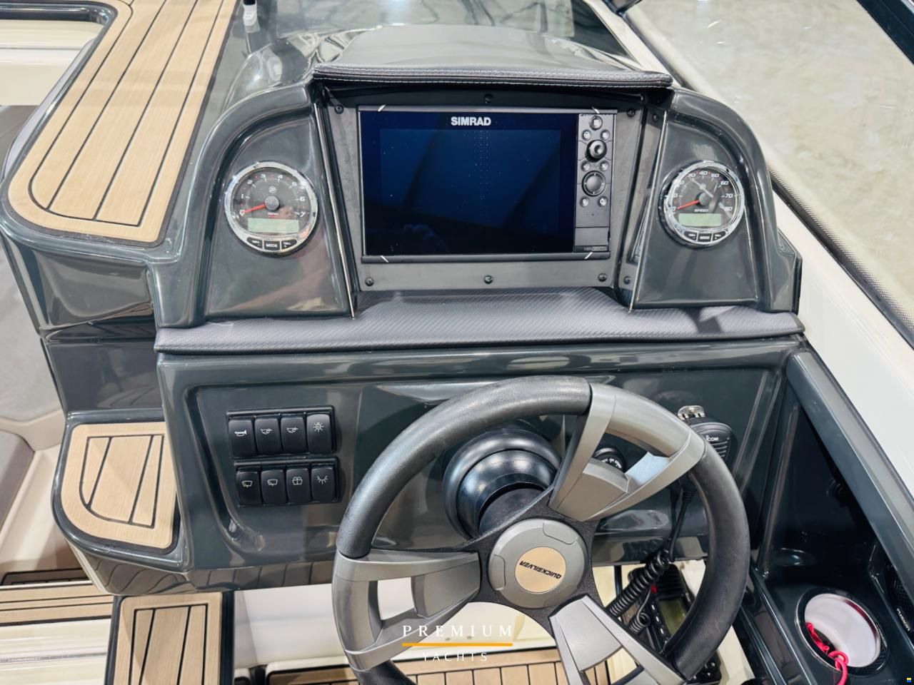 Quicksilver 755 Cruiser