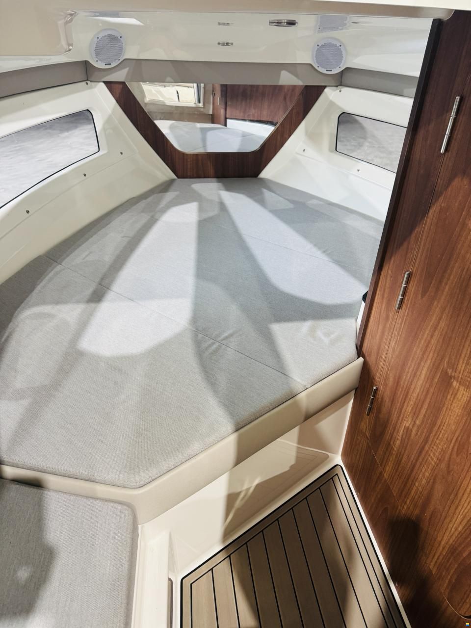 Quicksilver 755 Cruiser