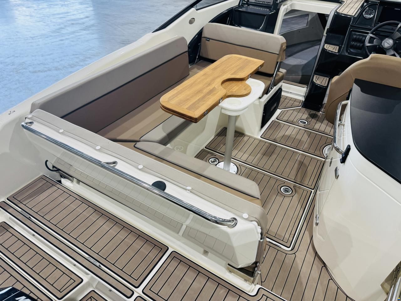Quicksilver 755 Cruiser