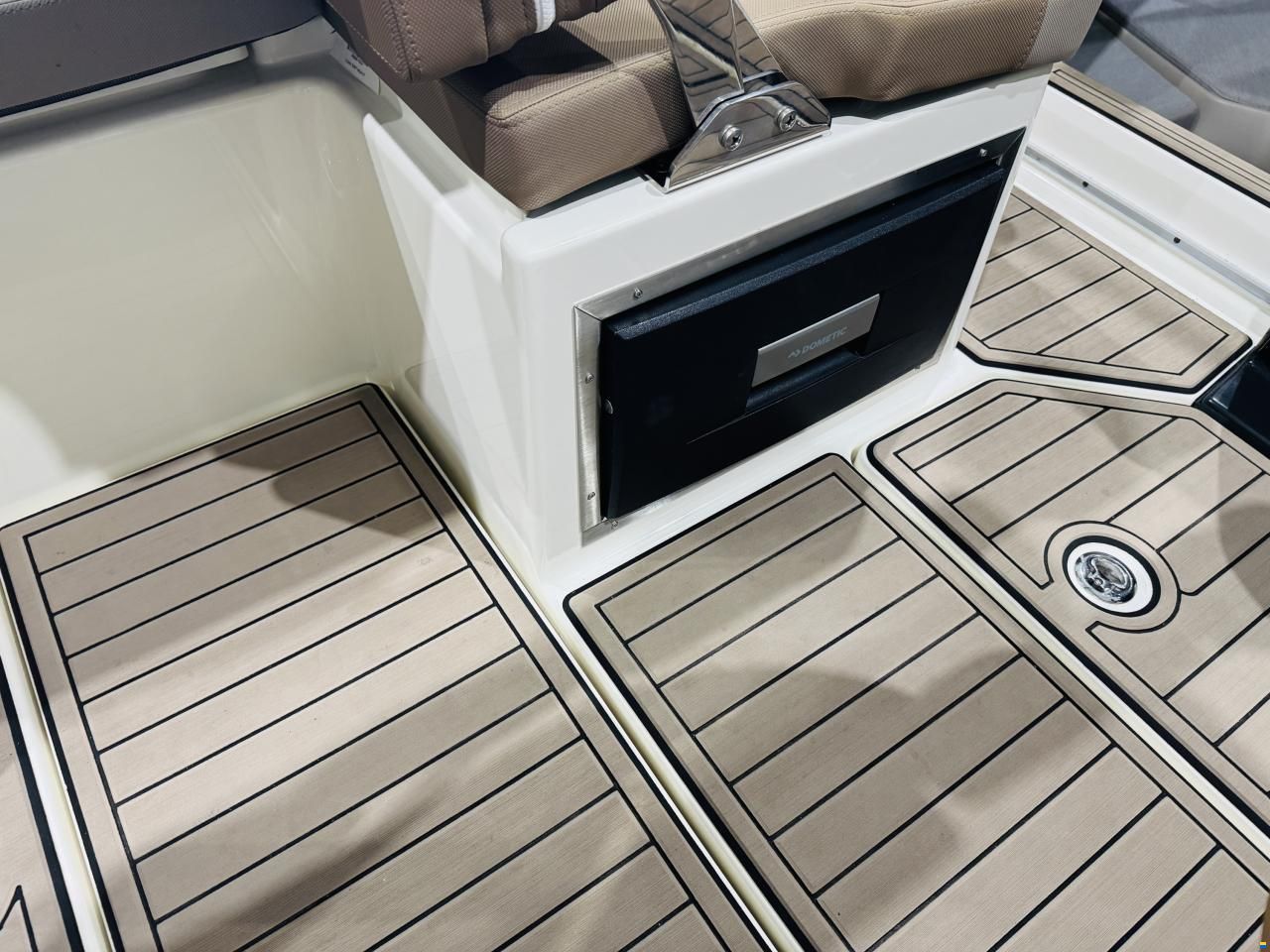 Quicksilver 755 Cruiser