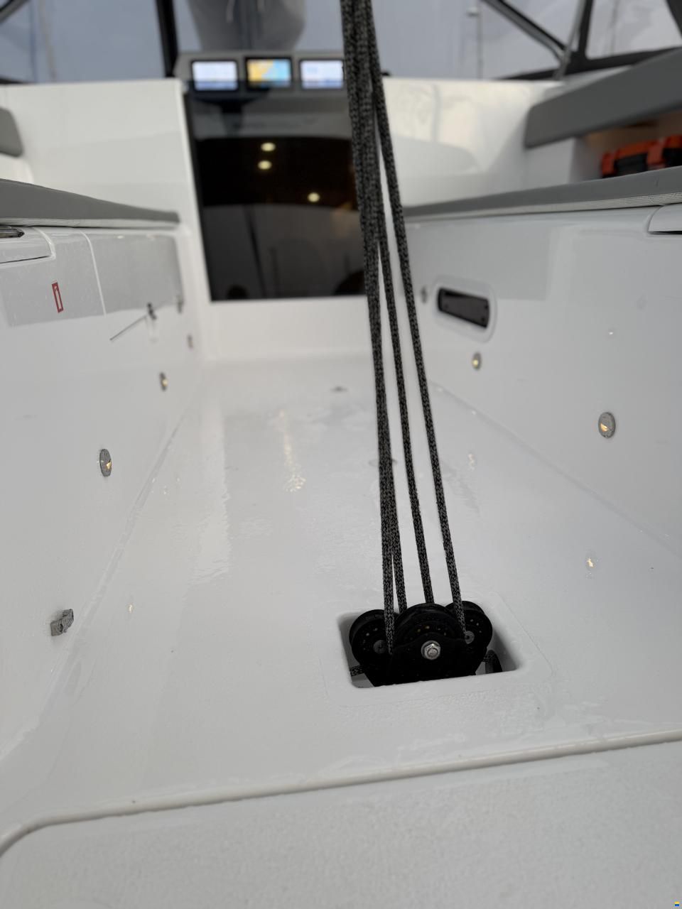 Dragonfly 36 ft Performance Model