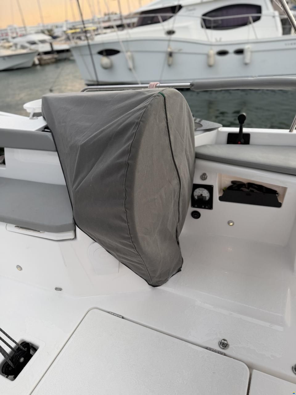 Dragonfly 36 ft Performance Model