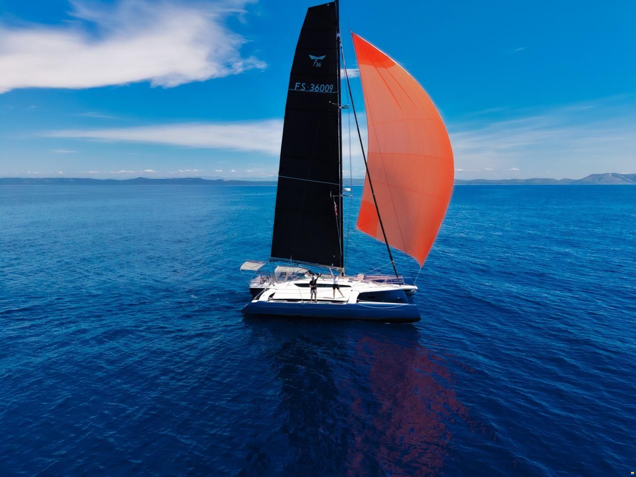 Dragonfly 36 ft Performance Model