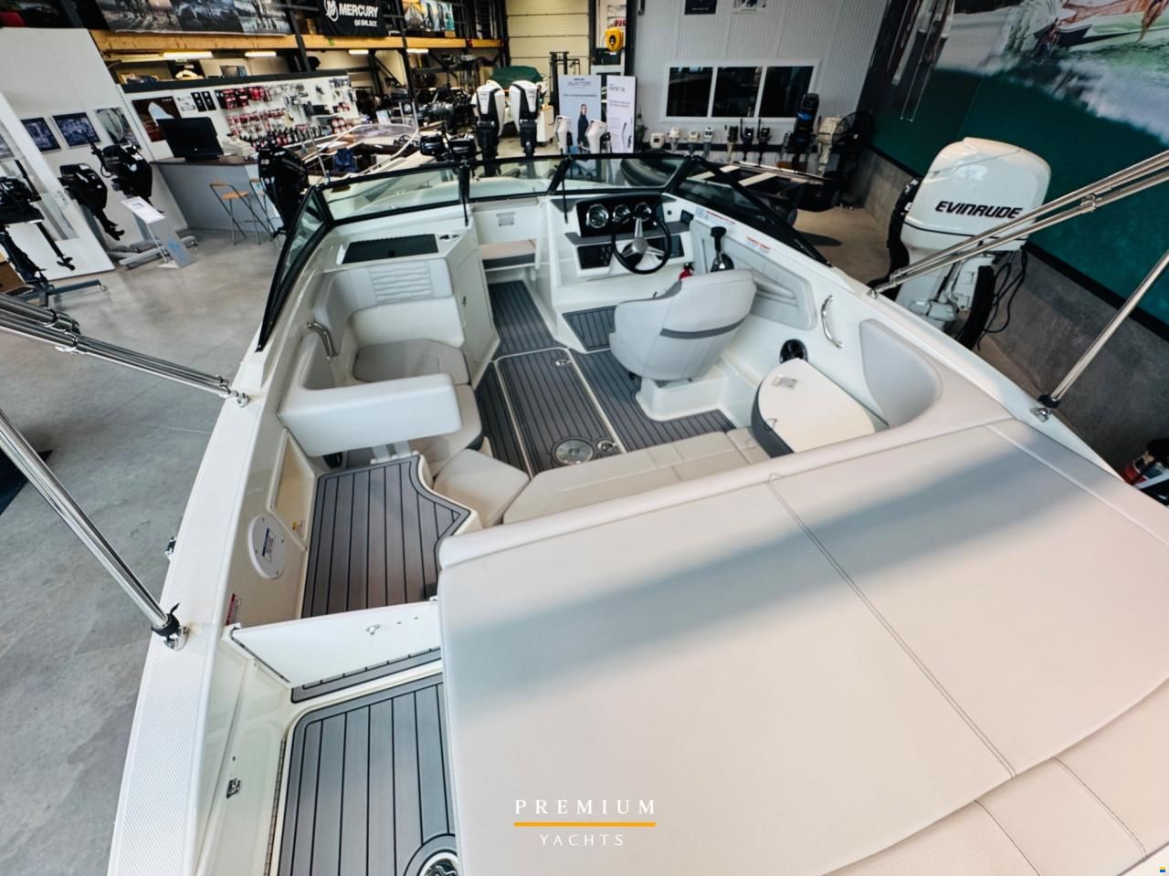 Sea Ray SPX 190 OB