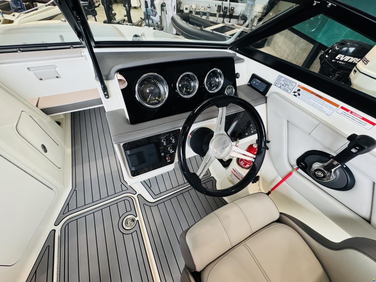 Sea Ray SPX 190 OB