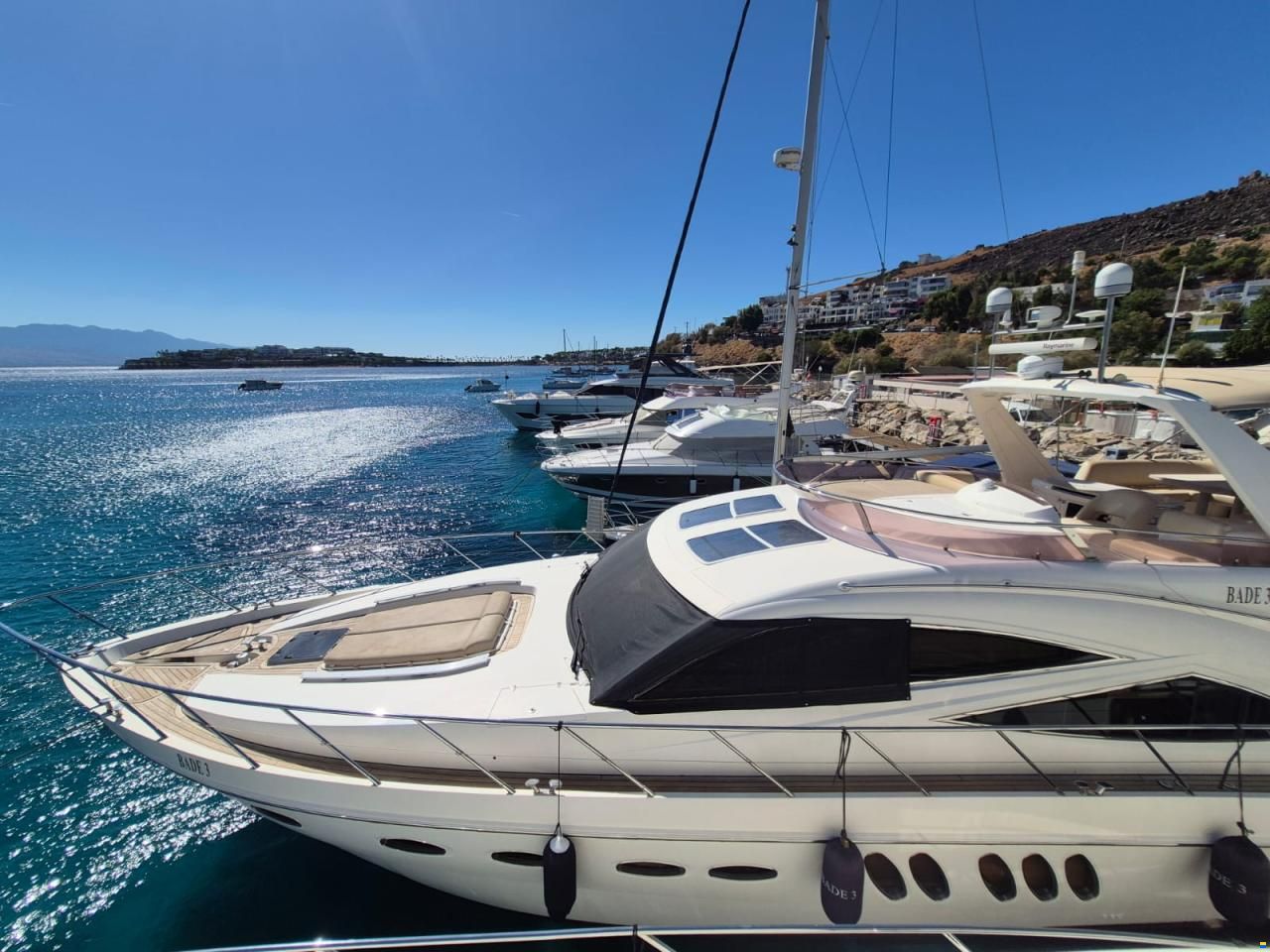 Sealine T60
