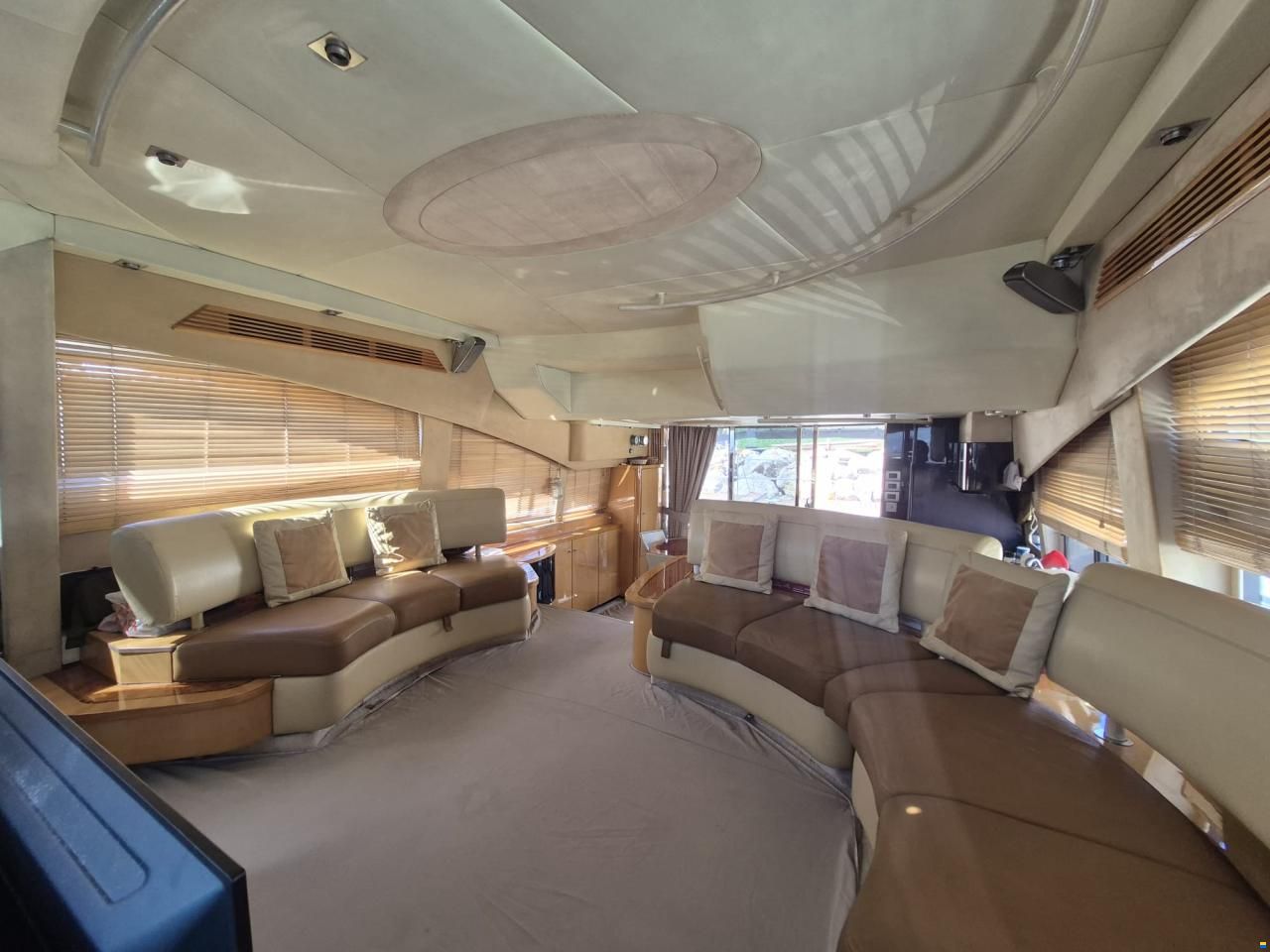 Sealine T60