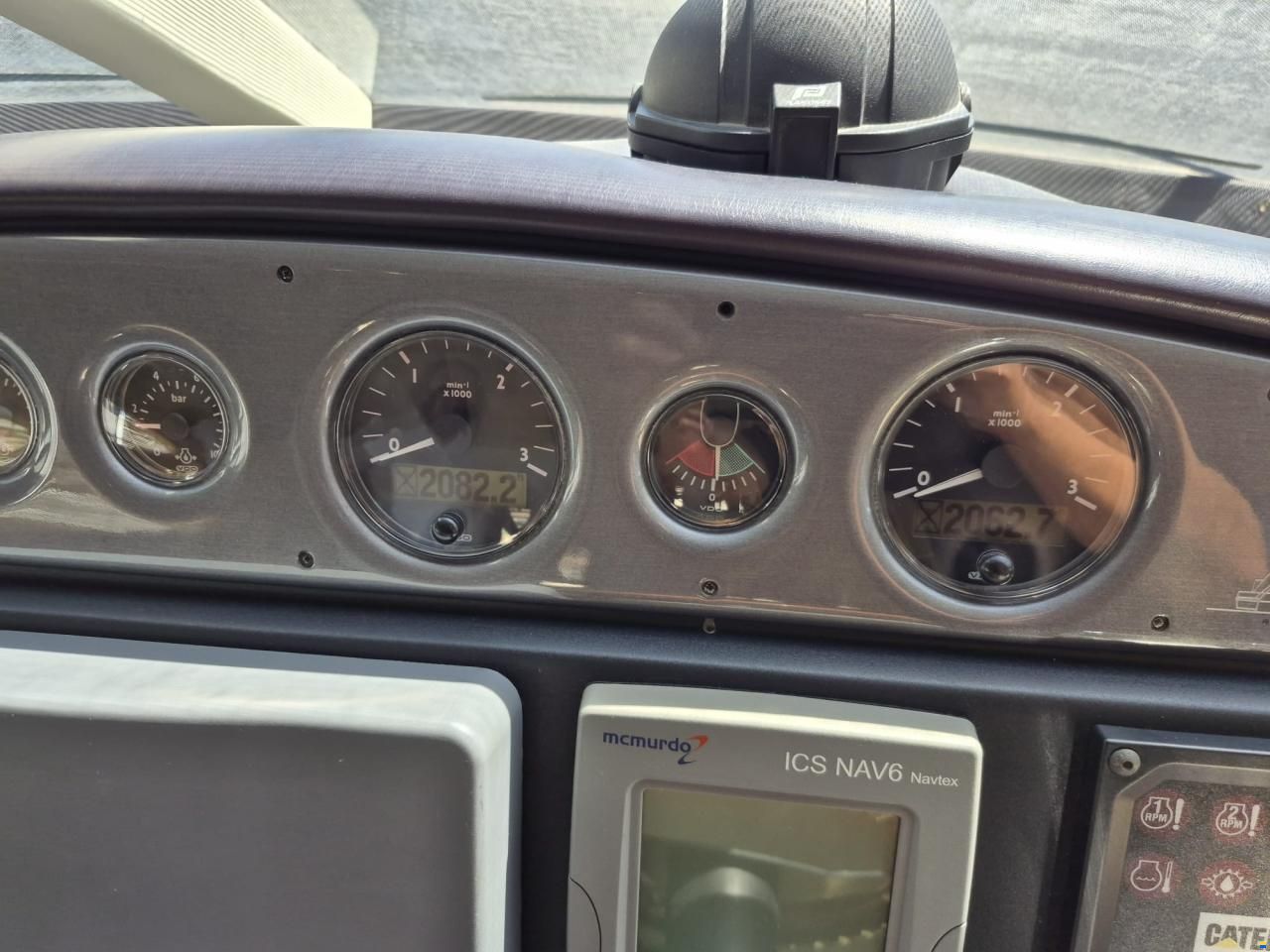 Sealine T60
