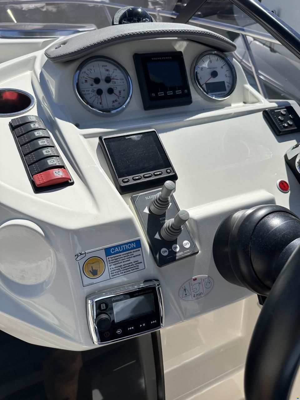 Cranchi Endurance 30
