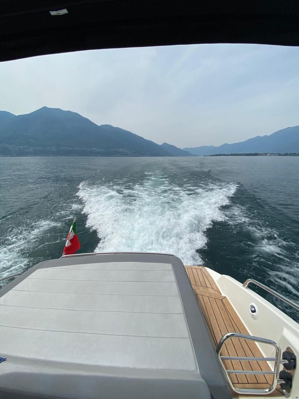 Cranchi Endurance 30