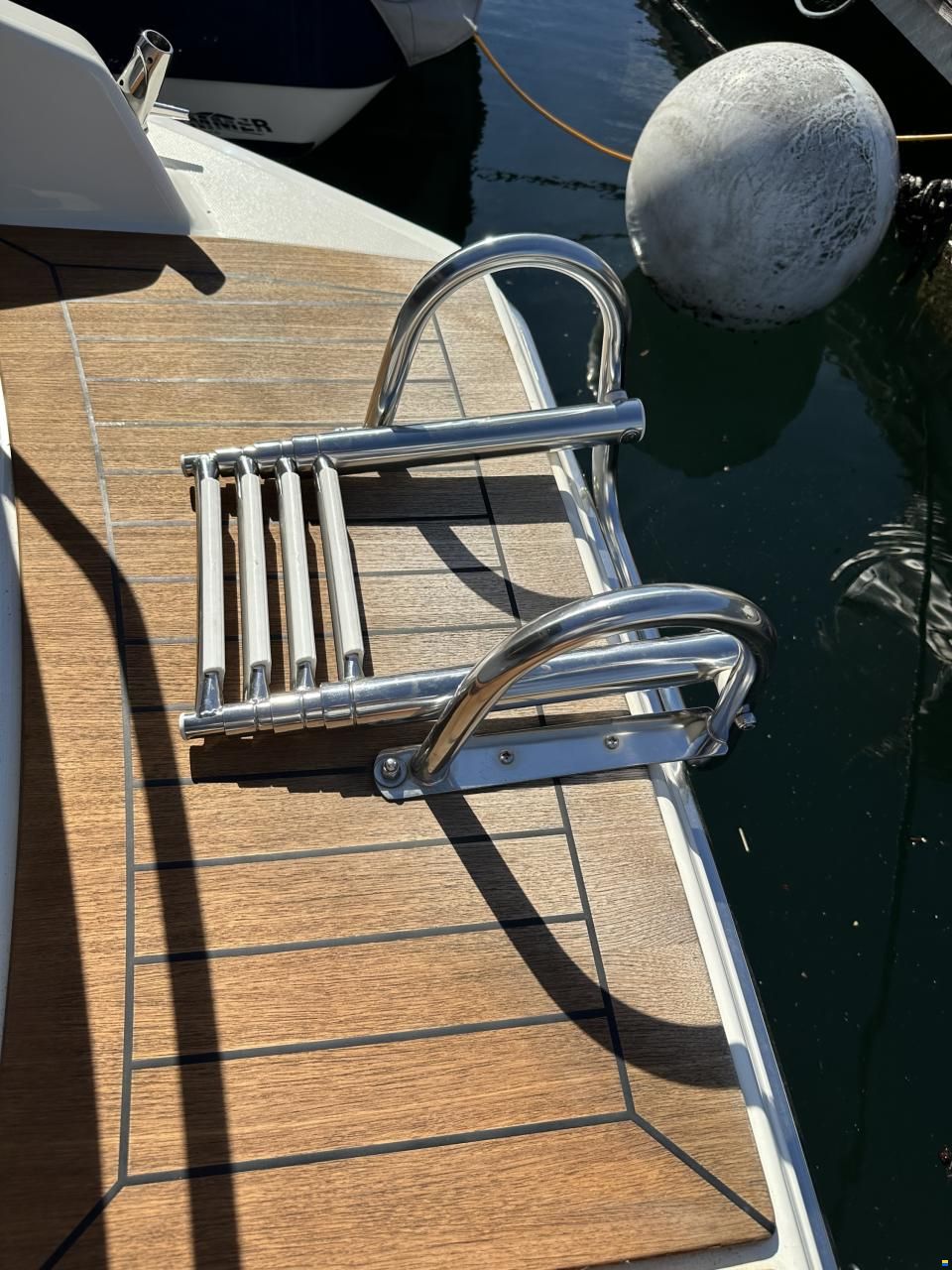 Cranchi Endurance 30