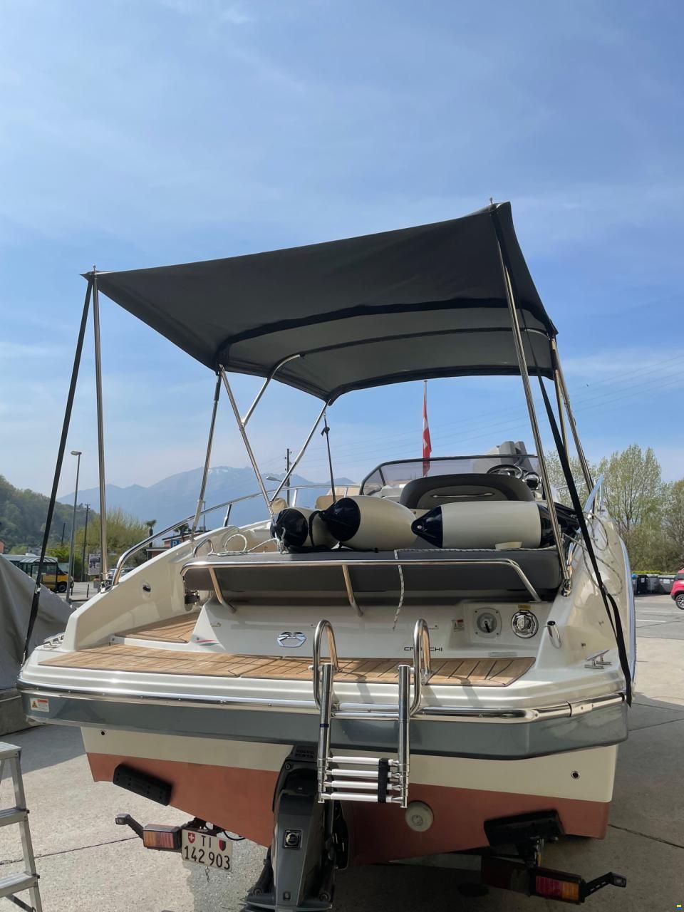 Cranchi Endurance 30