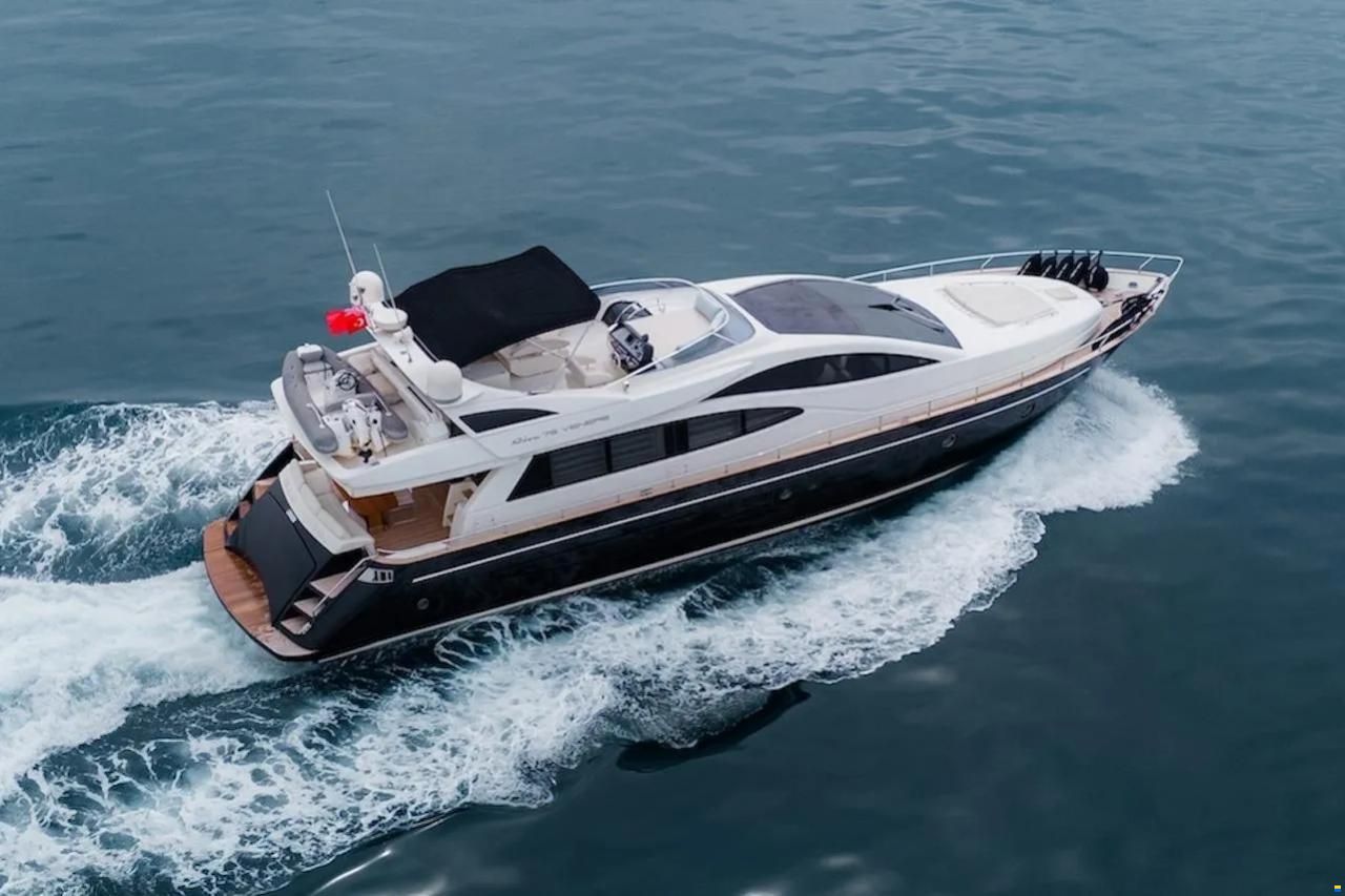 Riva 75' Venere