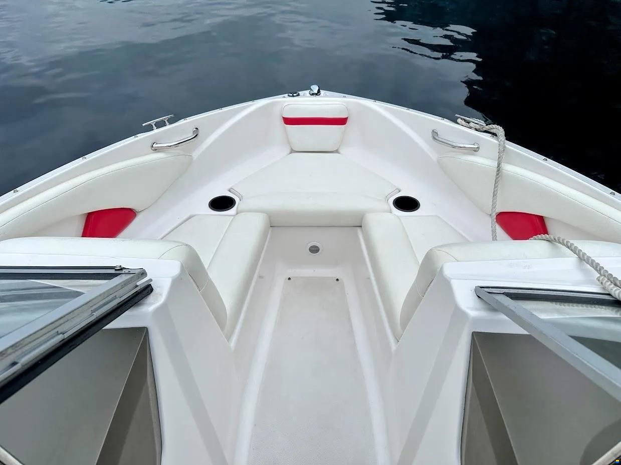 Regal 1900 Bowrider