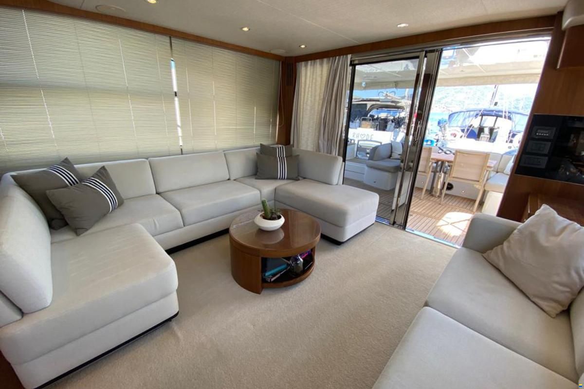Princess 60 Fly