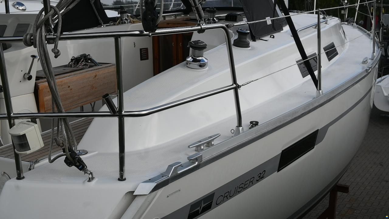 Cruiser 32