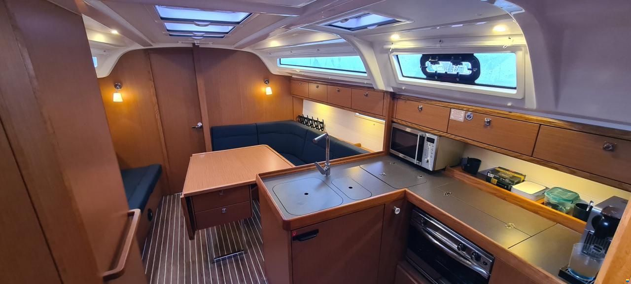 Bavaria 37 Cruiser