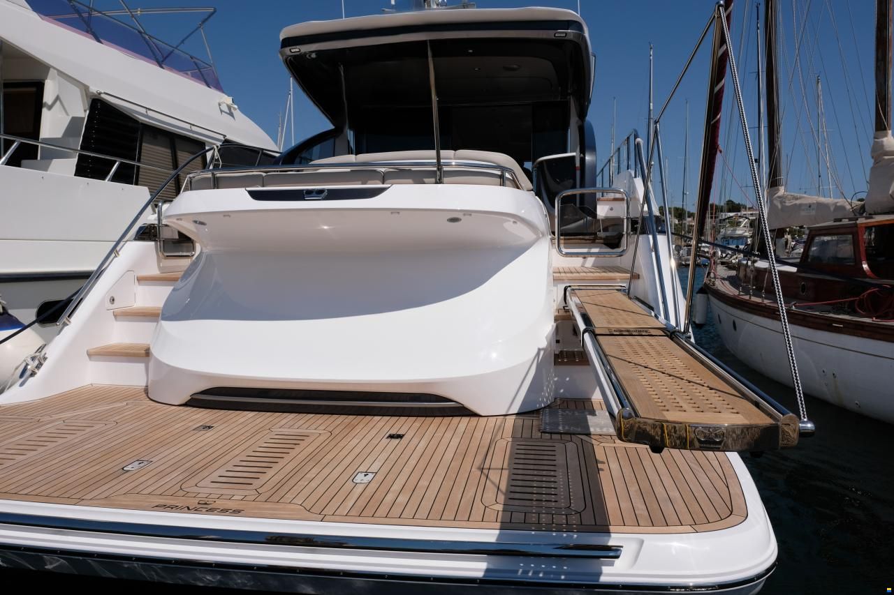 Princess V55