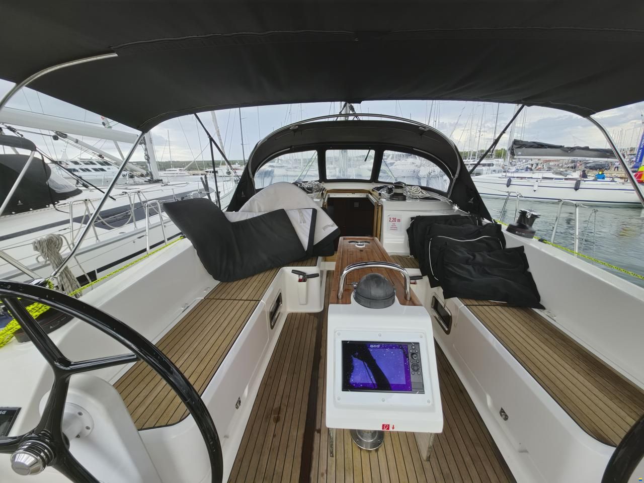 Bavaria CRUISER 46