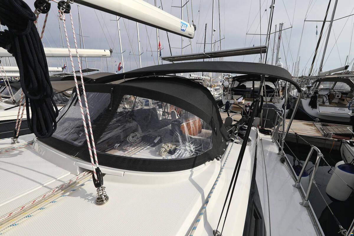 Bavaria CRUISER 46