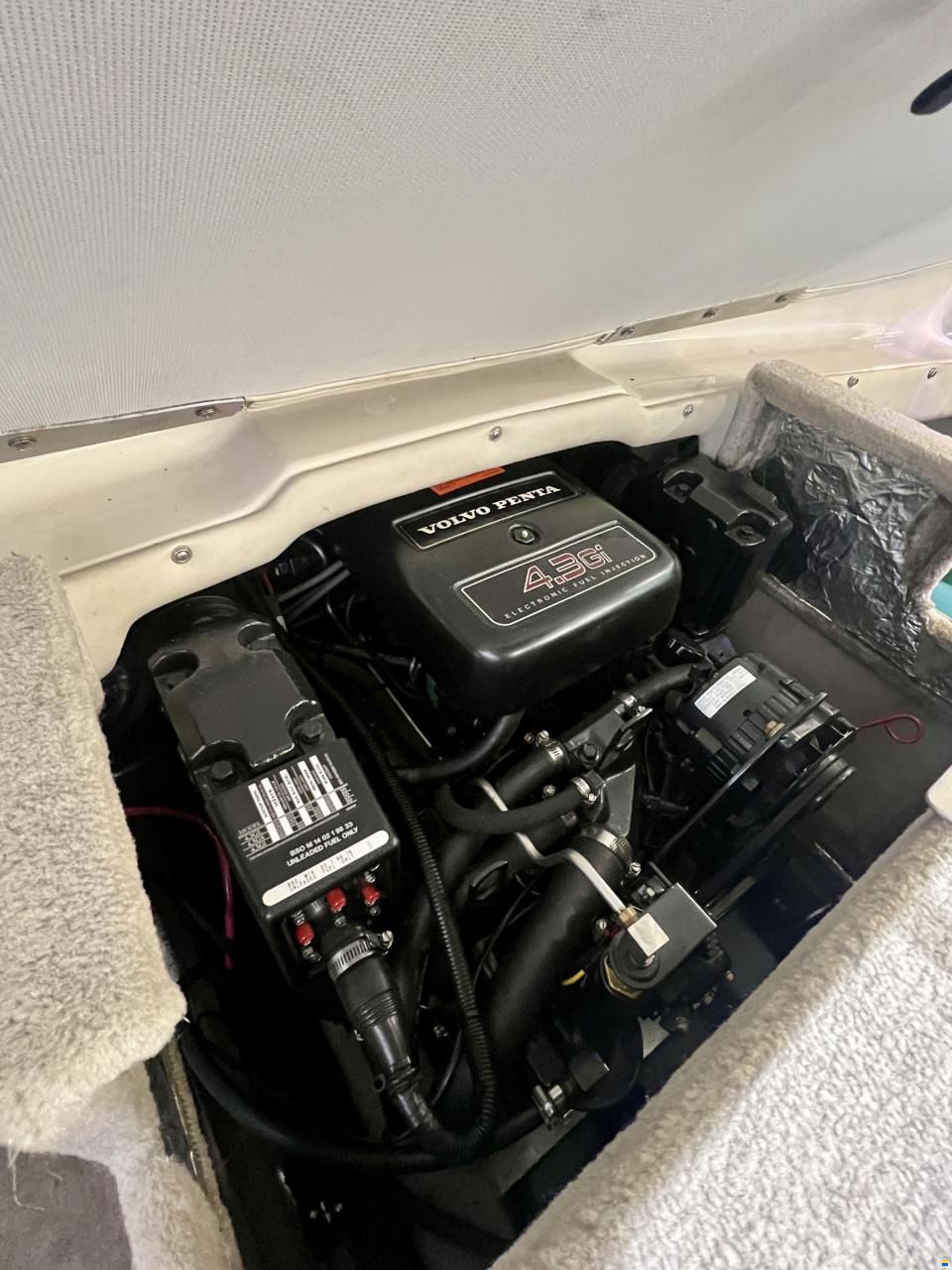 Crownline 202 CC