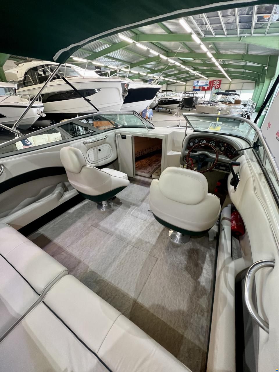Crownline 202 CC