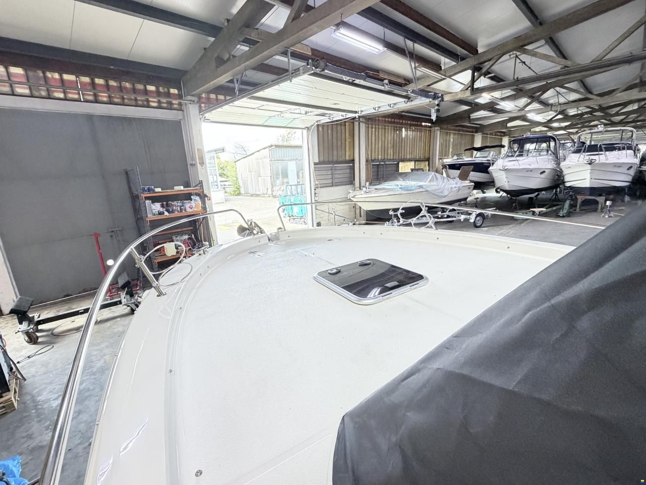 Atlantic Marine 690 Sun Cruiser