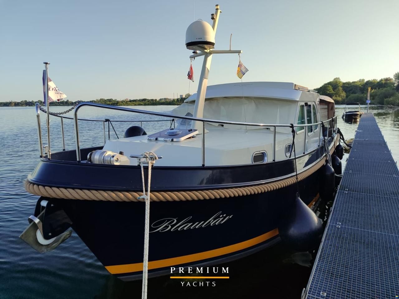 Linssen Grand Sturdy 29.9 sedan