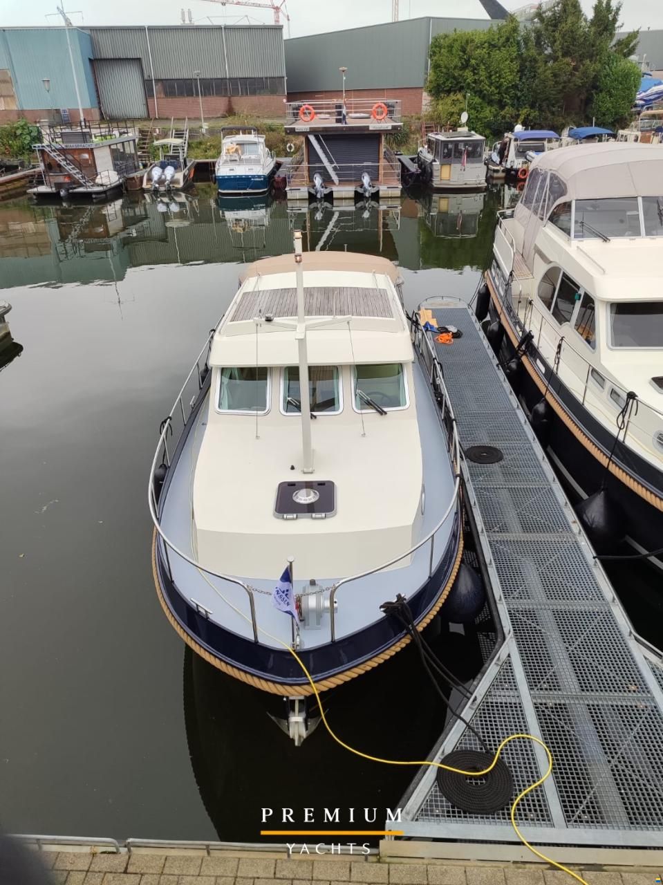Linssen Grand Sturdy 29.9 sedan
