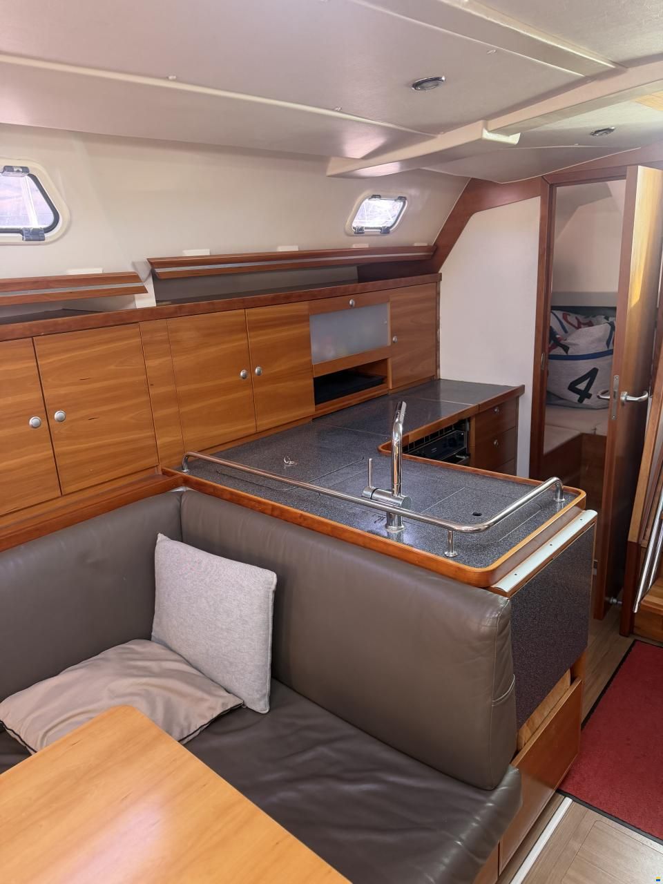 Hanse 430