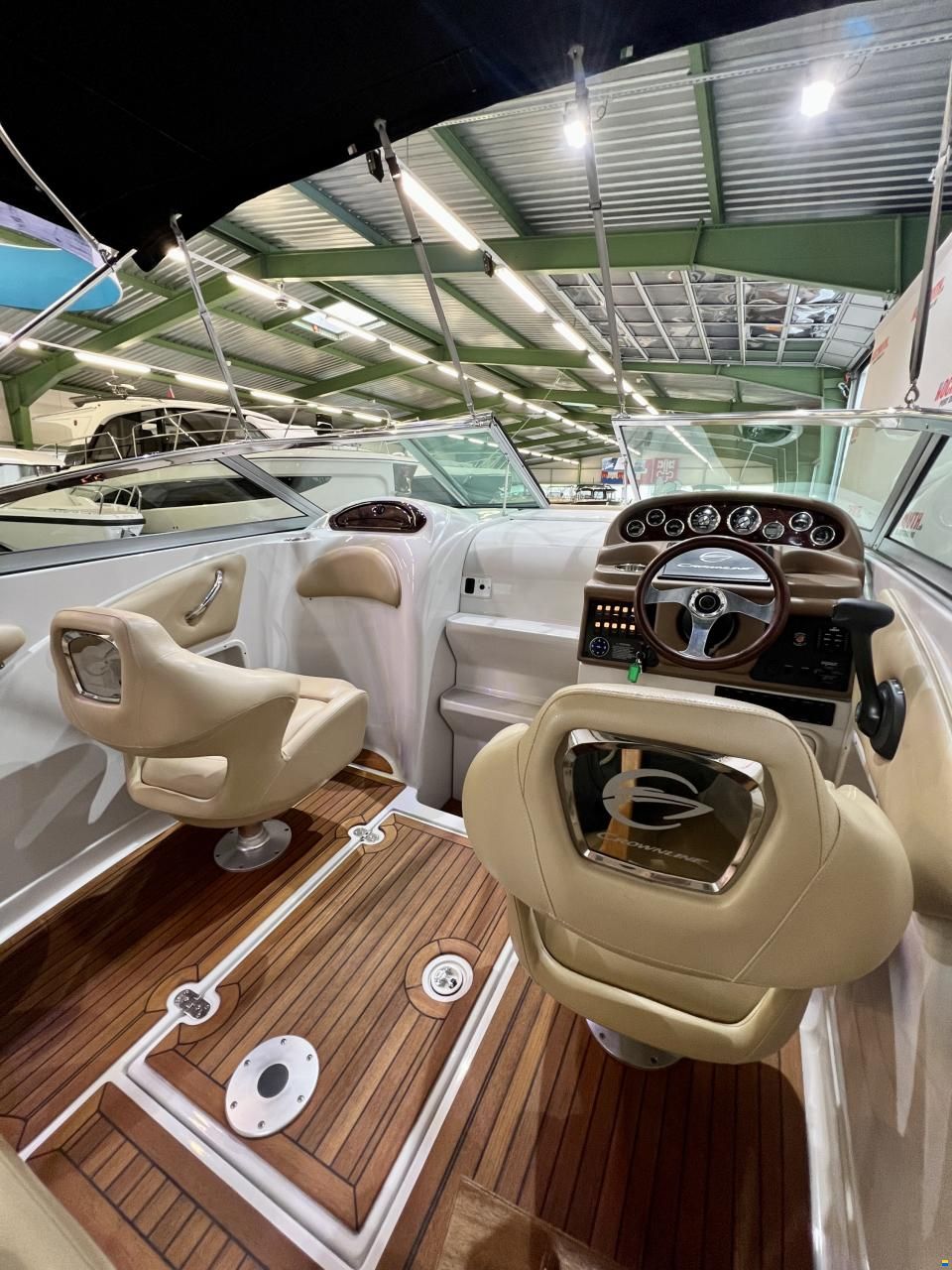 Crownline 266 SC
