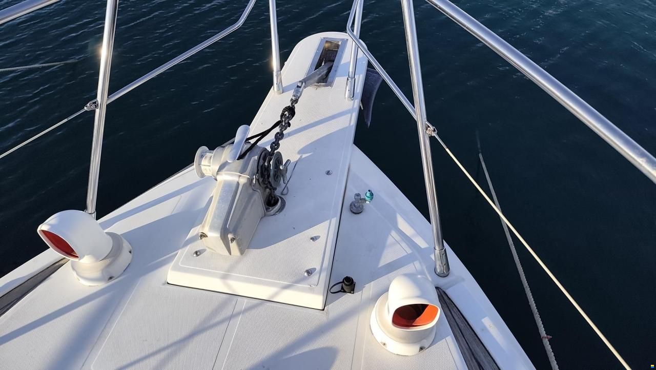 Astor 44