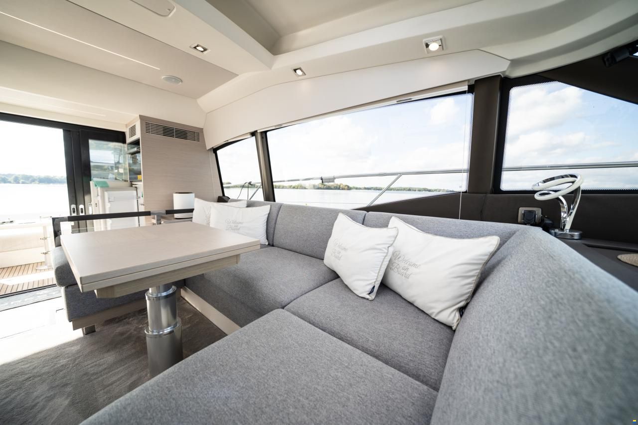 Prestige 460S