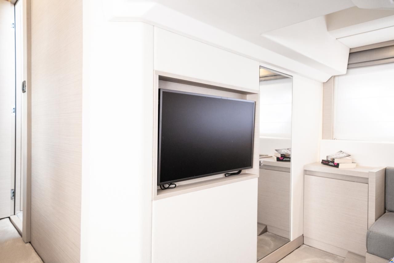 Prestige 460S