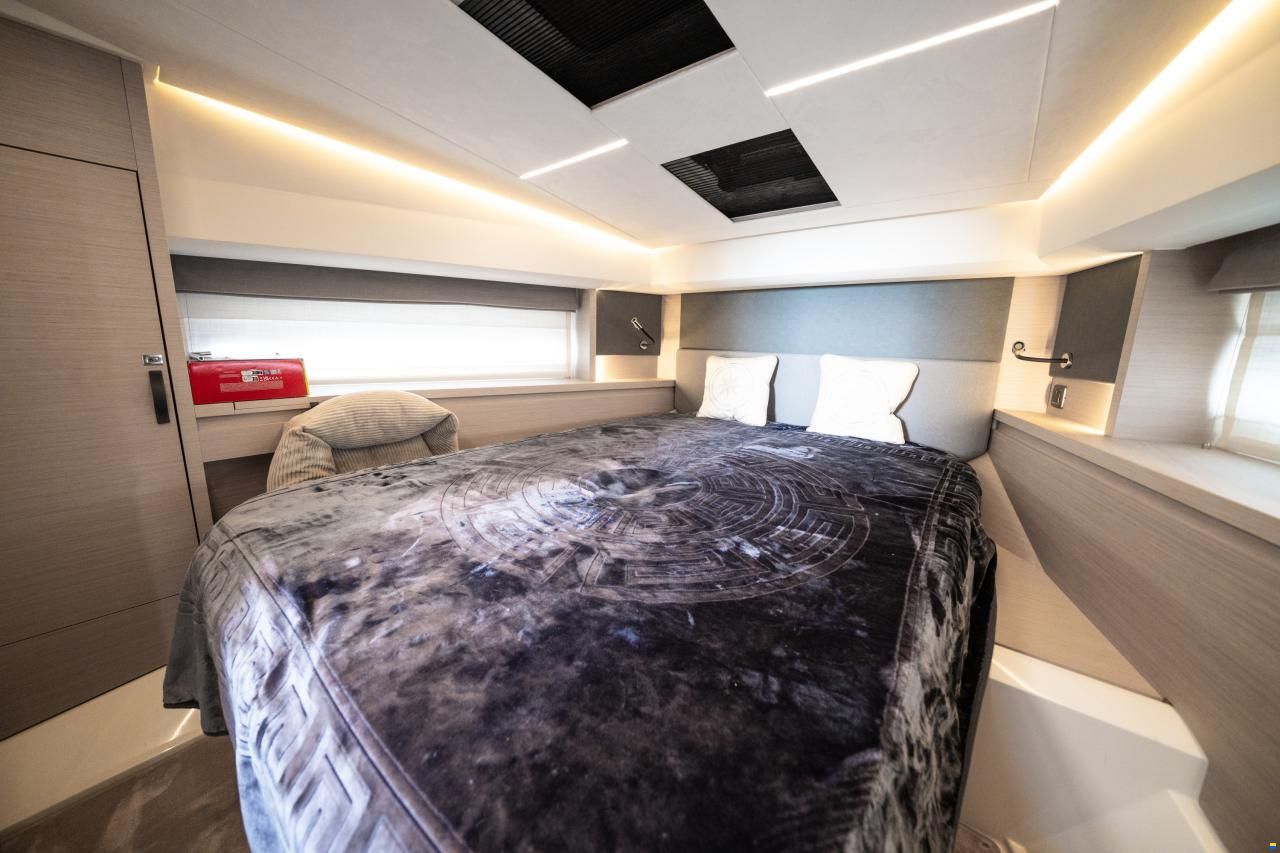 Prestige 460S
