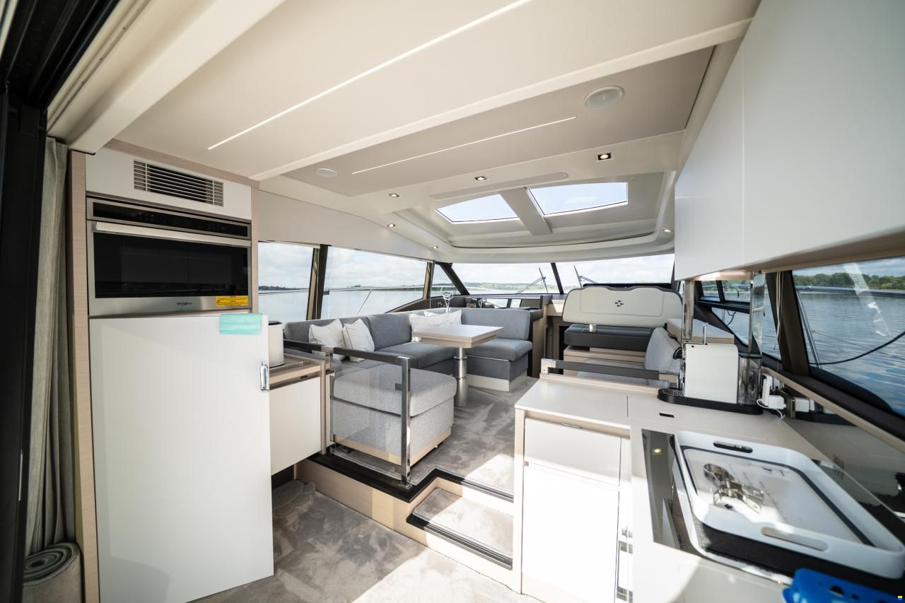Prestige 460S