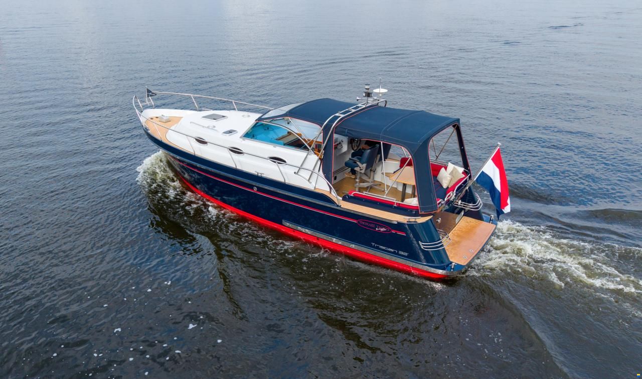 Thomasz Tristan 32 Cabrio