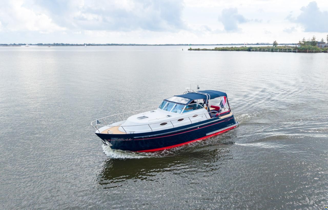 Thomasz Tristan 32 Cabrio