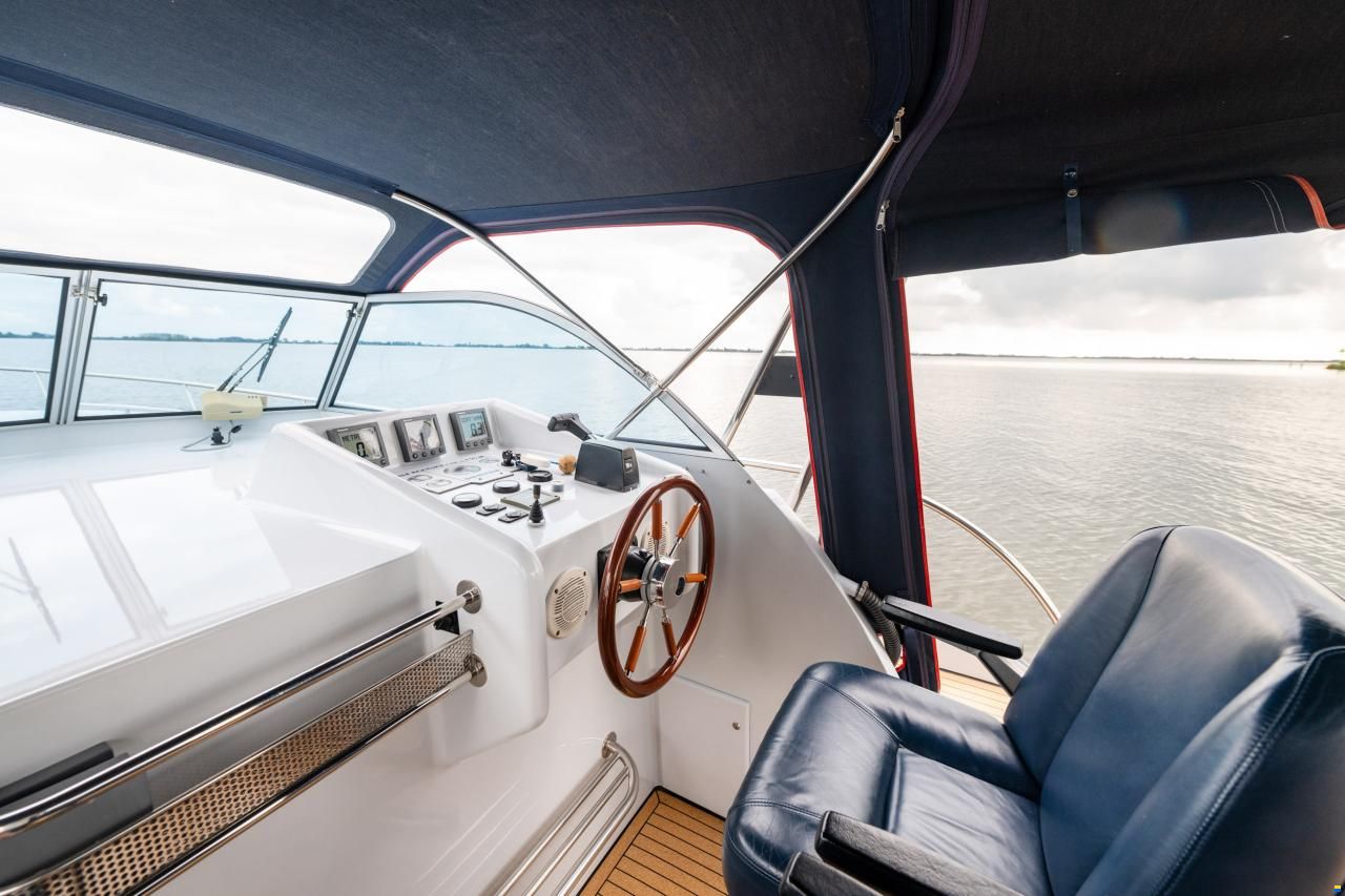 Thomasz Tristan 32 Cabrio