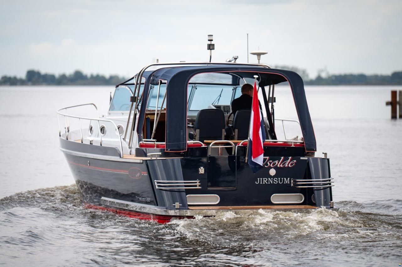Thomasz Tristan 32 Cabrio