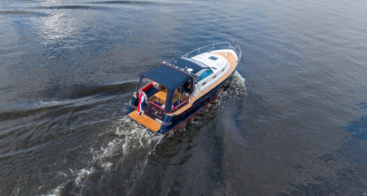 Thomasz Tristan 32 Cabrio
