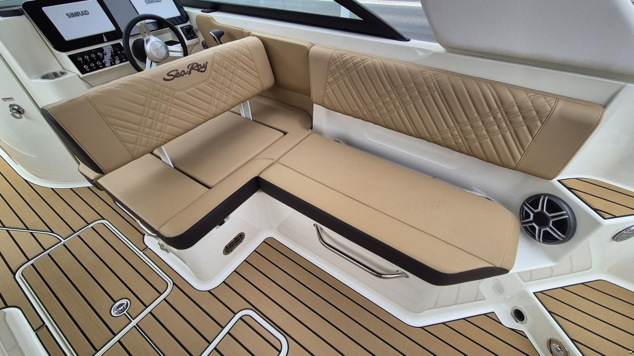 Sea Ray SDX 270 Europe
