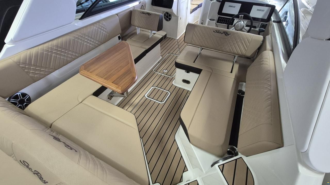 Sea Ray SDX 270 Europe